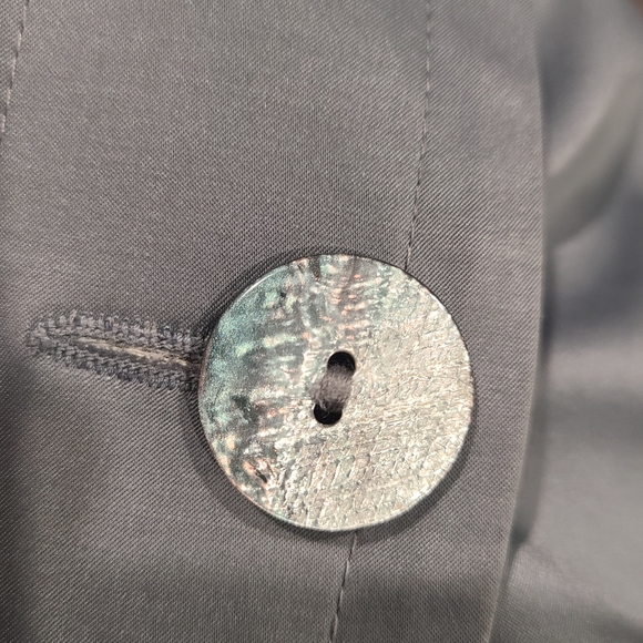 💕2 for $50 💕Waist Length Trench Jacket - Authur Mendonca - Picture 7 of 7